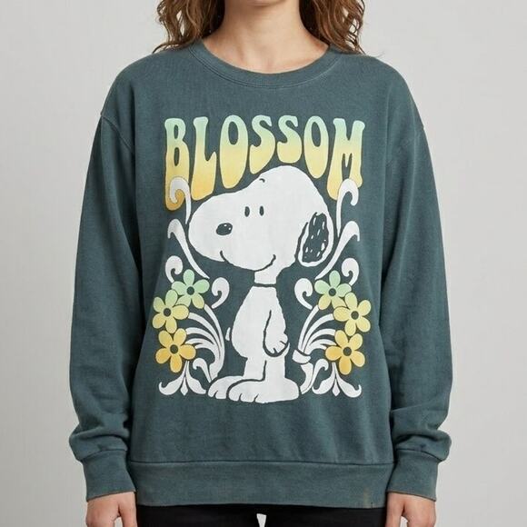 Peanuts Tops - Peanuts Blossom Graphic Sweatshirt Long Sleeve Crew Pullover Gray Womens Size M
